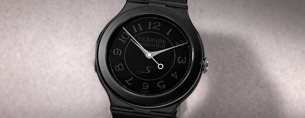 A Closer Look: F.P. Journe Chronomètre Furtif