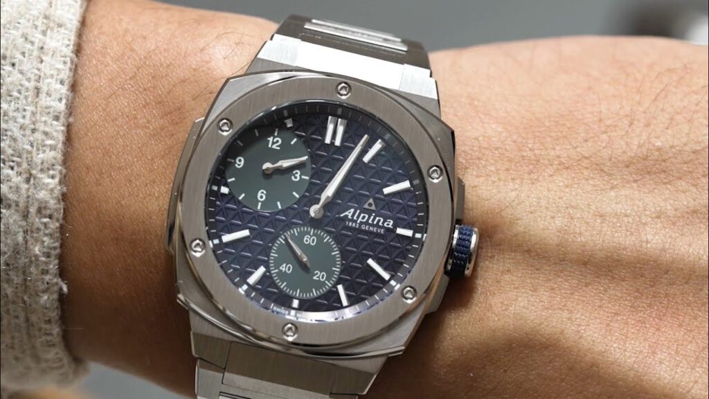 VIDEO: Alpina presents the Extreme Regulator Automatic on an integrated bracelet